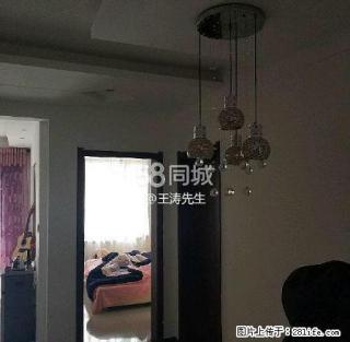 中心医院东邻 集中供暖 家具空电全带 拎包入住 - 渭南28生活网 wn.28life.com