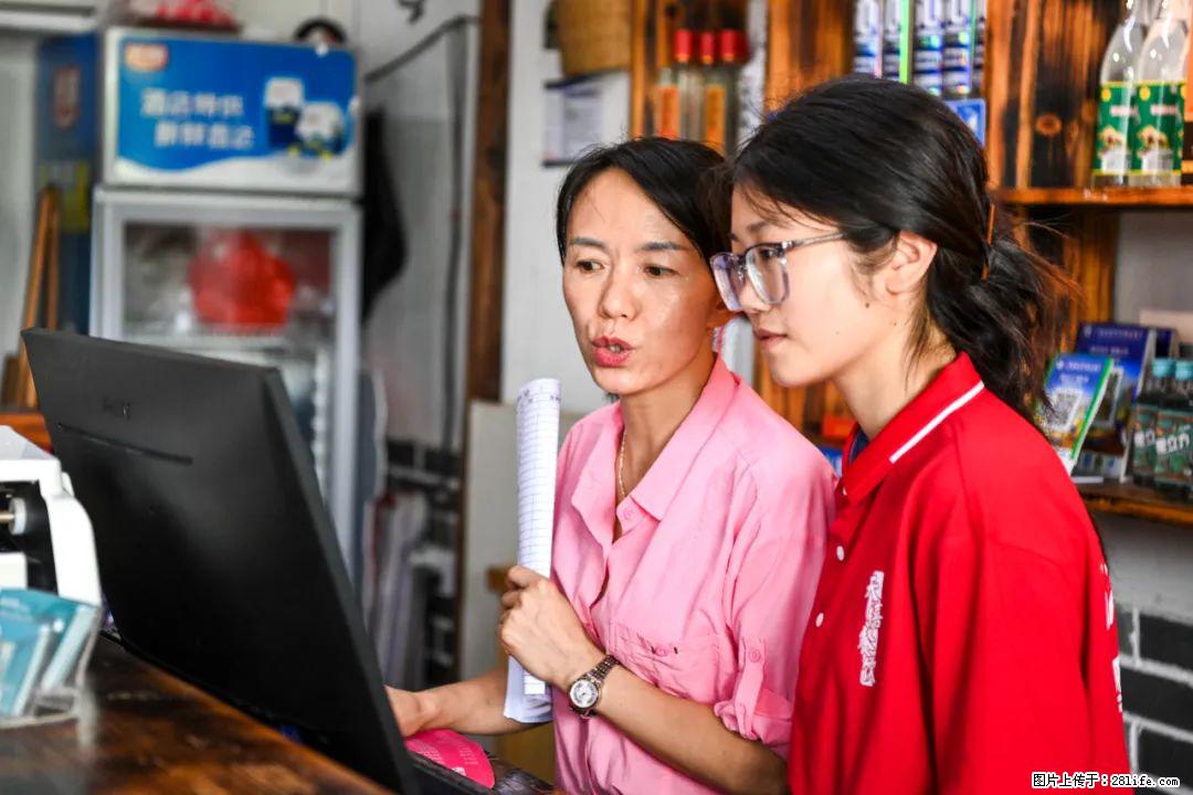 全网追的“扁担女孩”,找了一份暑假工,时薪12元 - 渭南生活资讯 - 渭南28生活网 wn.28life.com